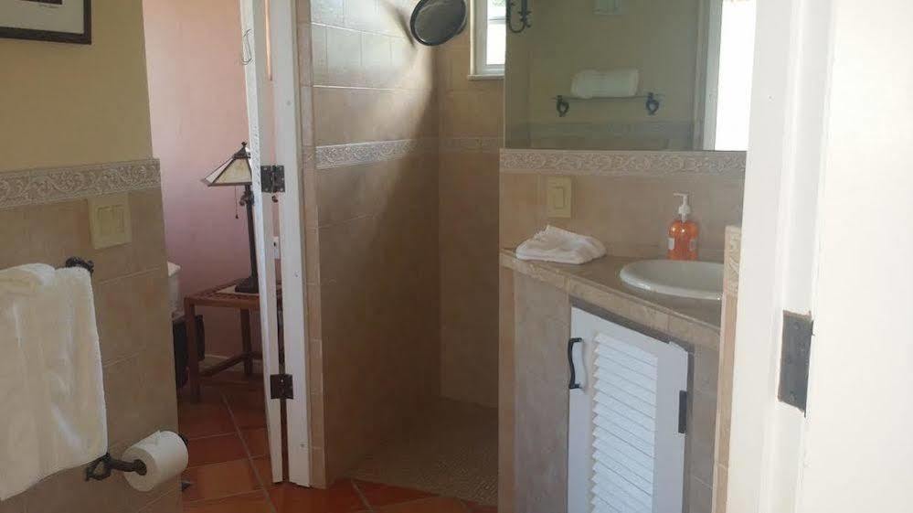 Sea Gate Hotel Vieques Bagian luar foto